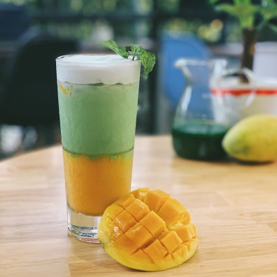 Mango matcha latte